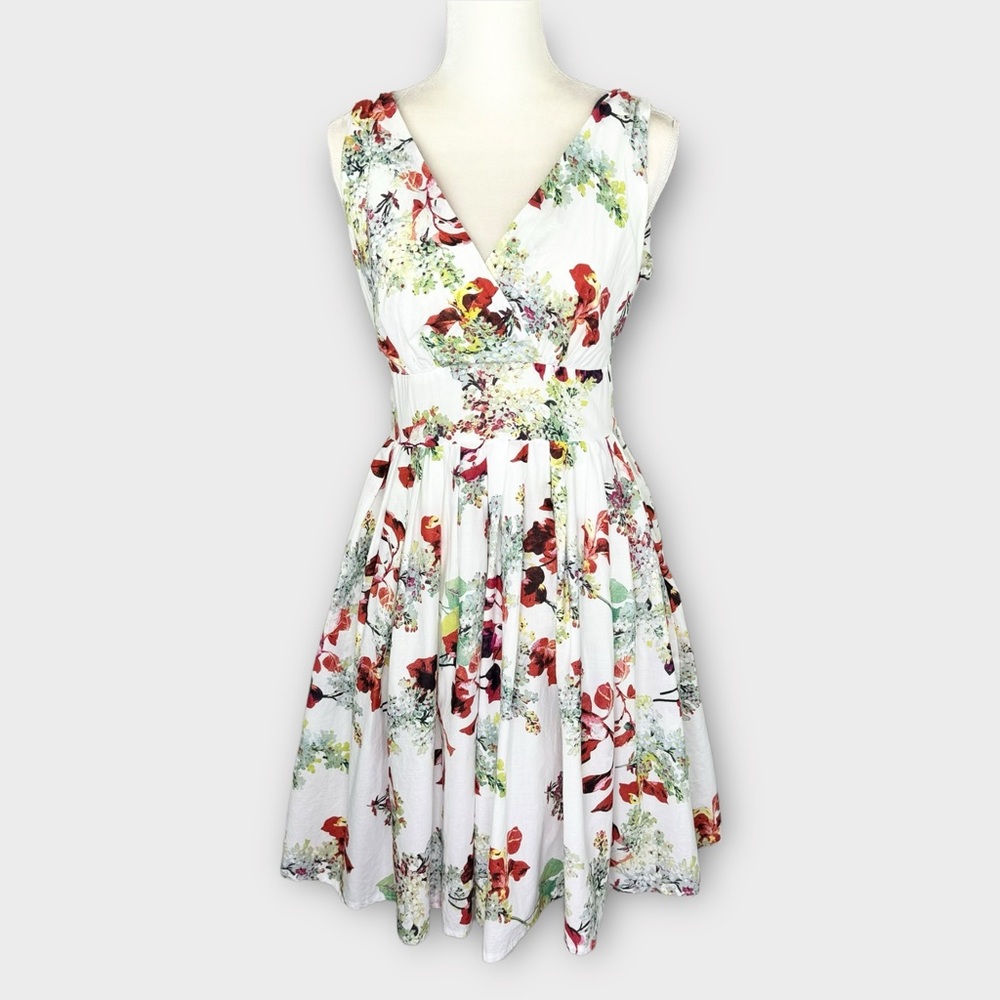 Aryeh watercolor floral plunge neckline dress M fit & flare v-back sleeveless